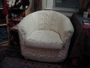 encore-chunky-armchair