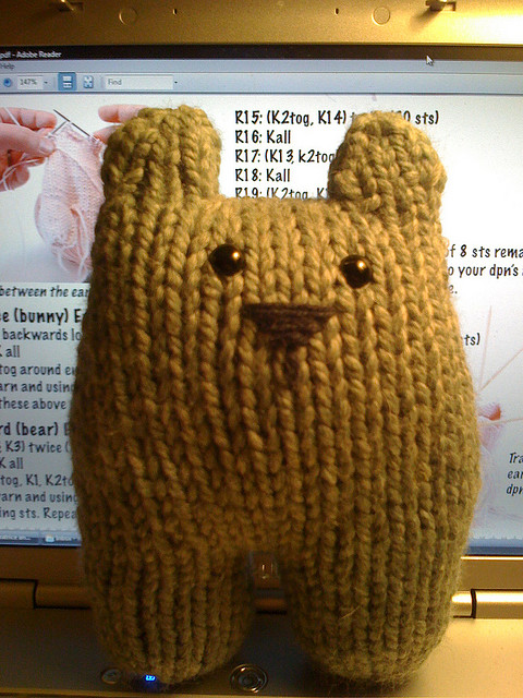 I think he looks equally cute without arms if you happen to run out of yarn