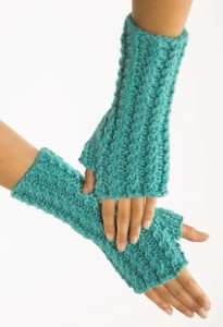 F157- Baby Alpaca Grande Fingerless Gloves_page1_image1